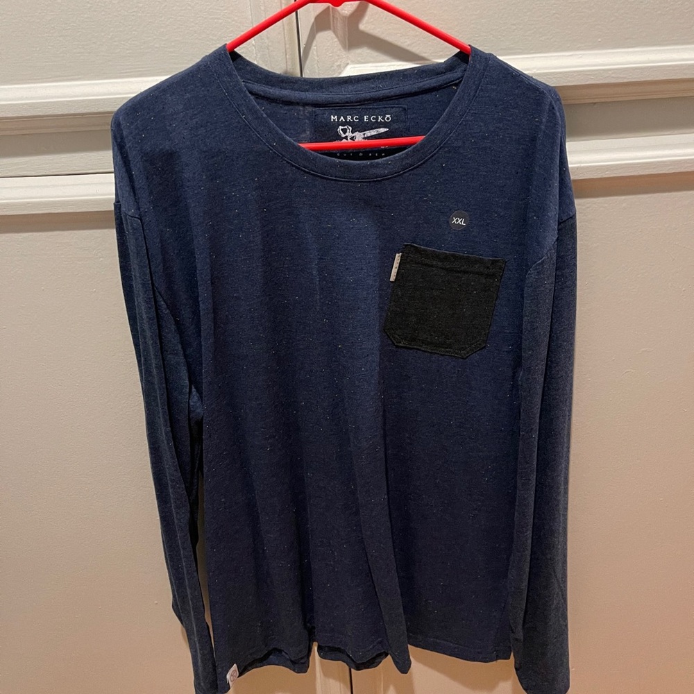 Men’s Long Sleeve T-Shirt
